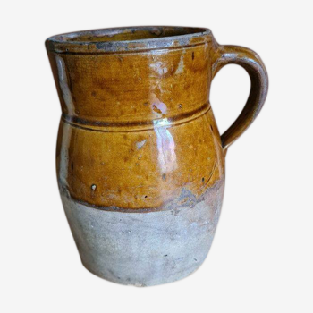 Former Scandinavian-style sandstone pitcher