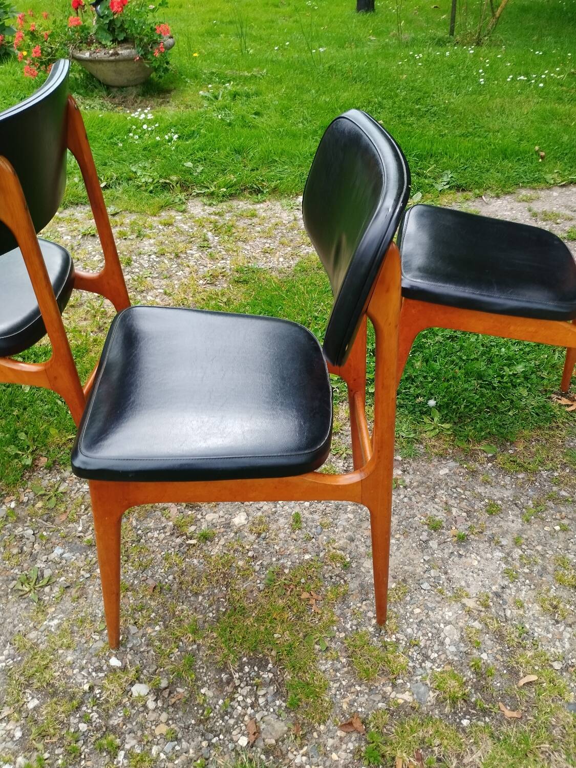 Series of 6 old Scandinavian design chairs