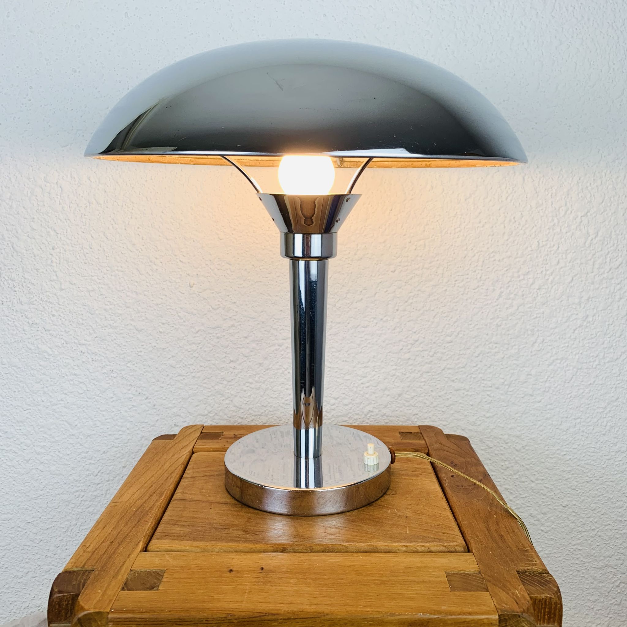 Lamp of the brand Claude