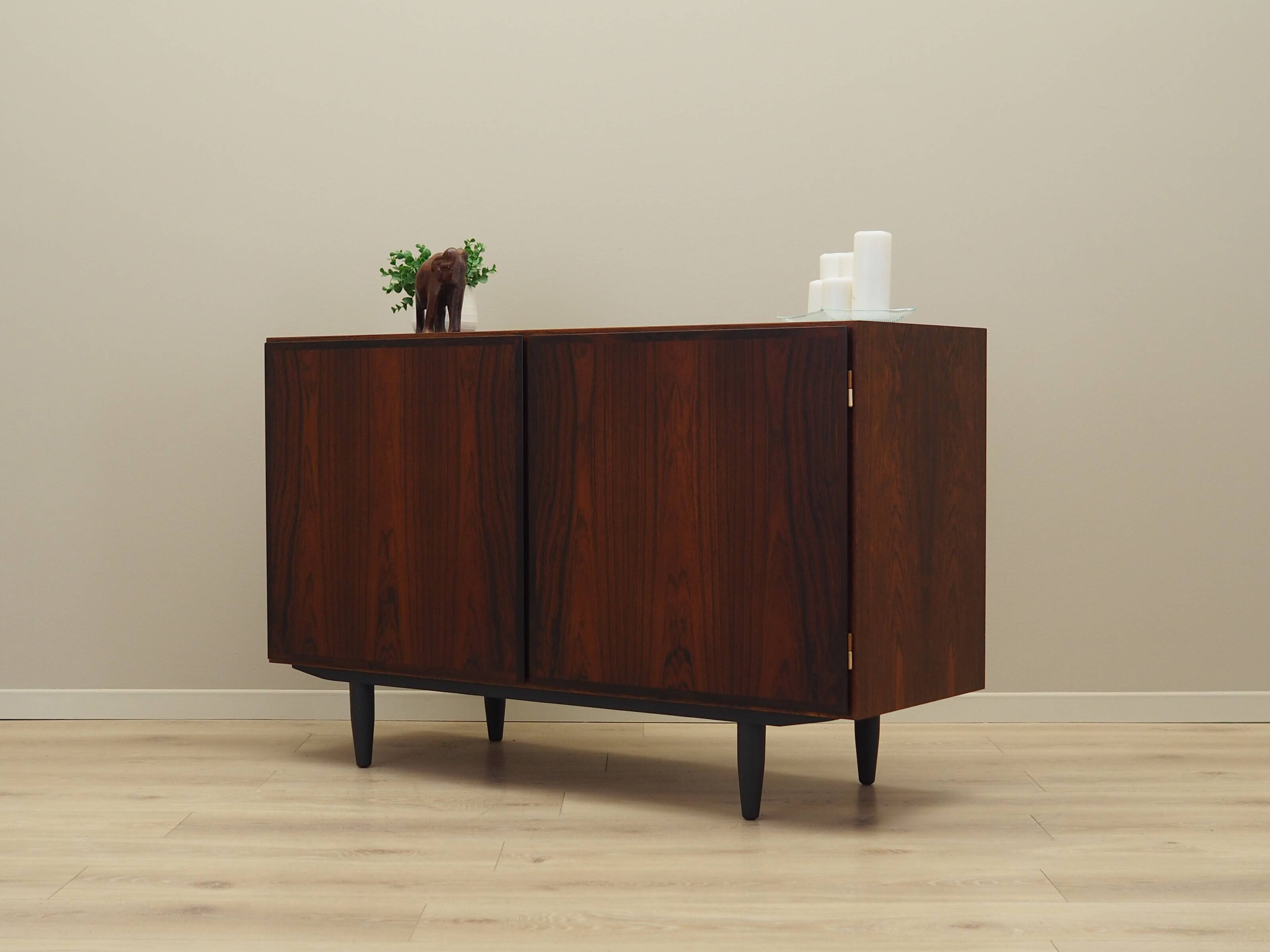 Rosewood cabinet, Danish design, 1970s, manufactured by Omann Jun