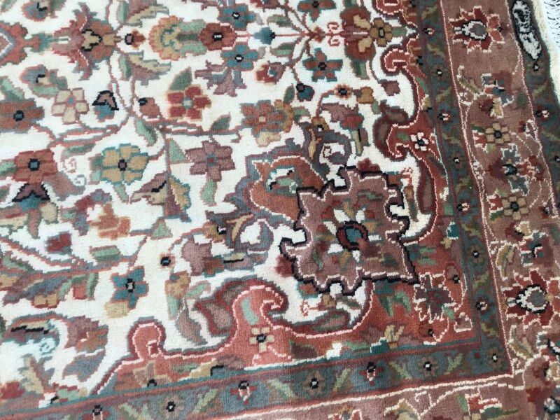 Pakistan wool carpet handmade silk rug 127x192 cm