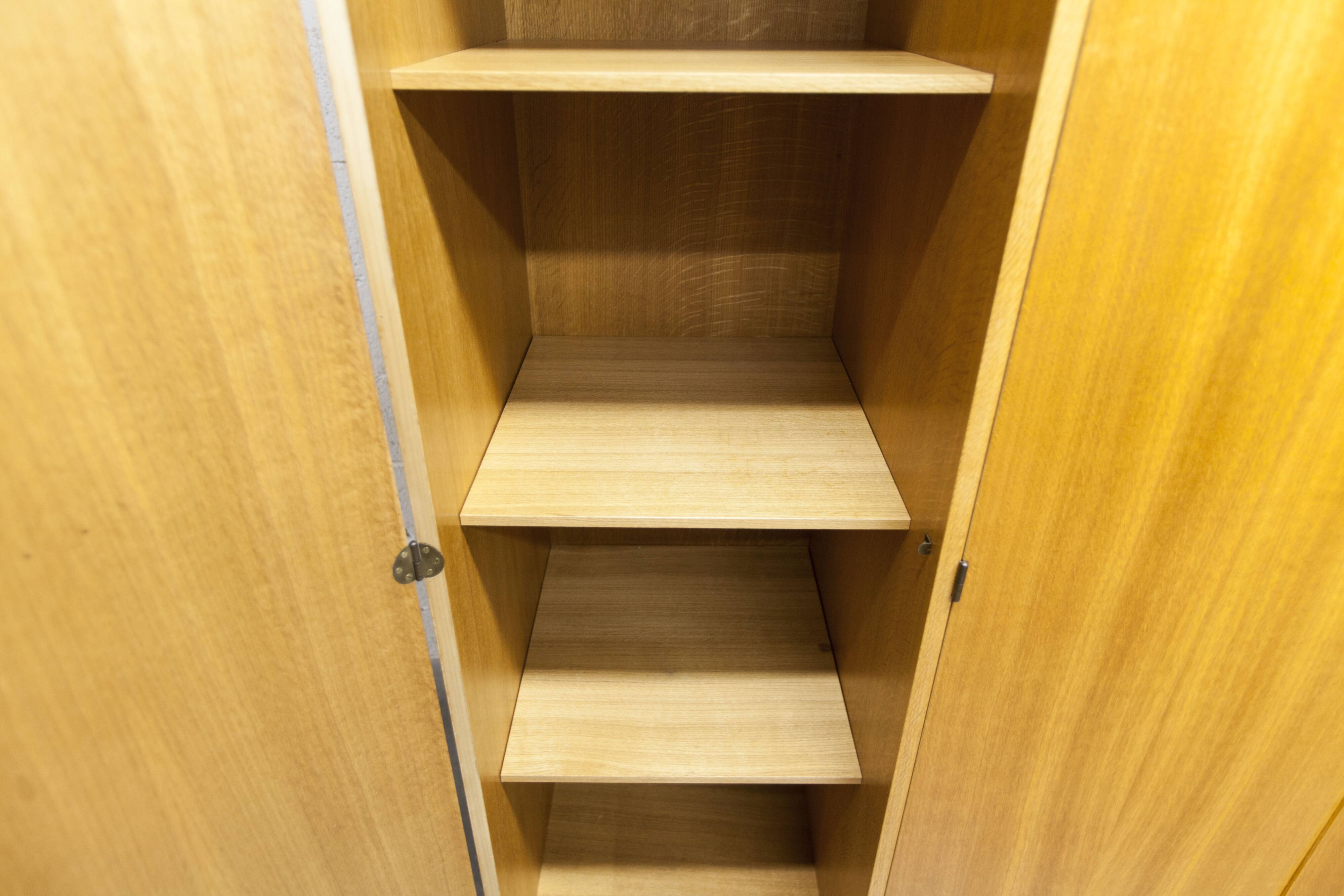Scandinavian 3-door wardrobe in blond teak