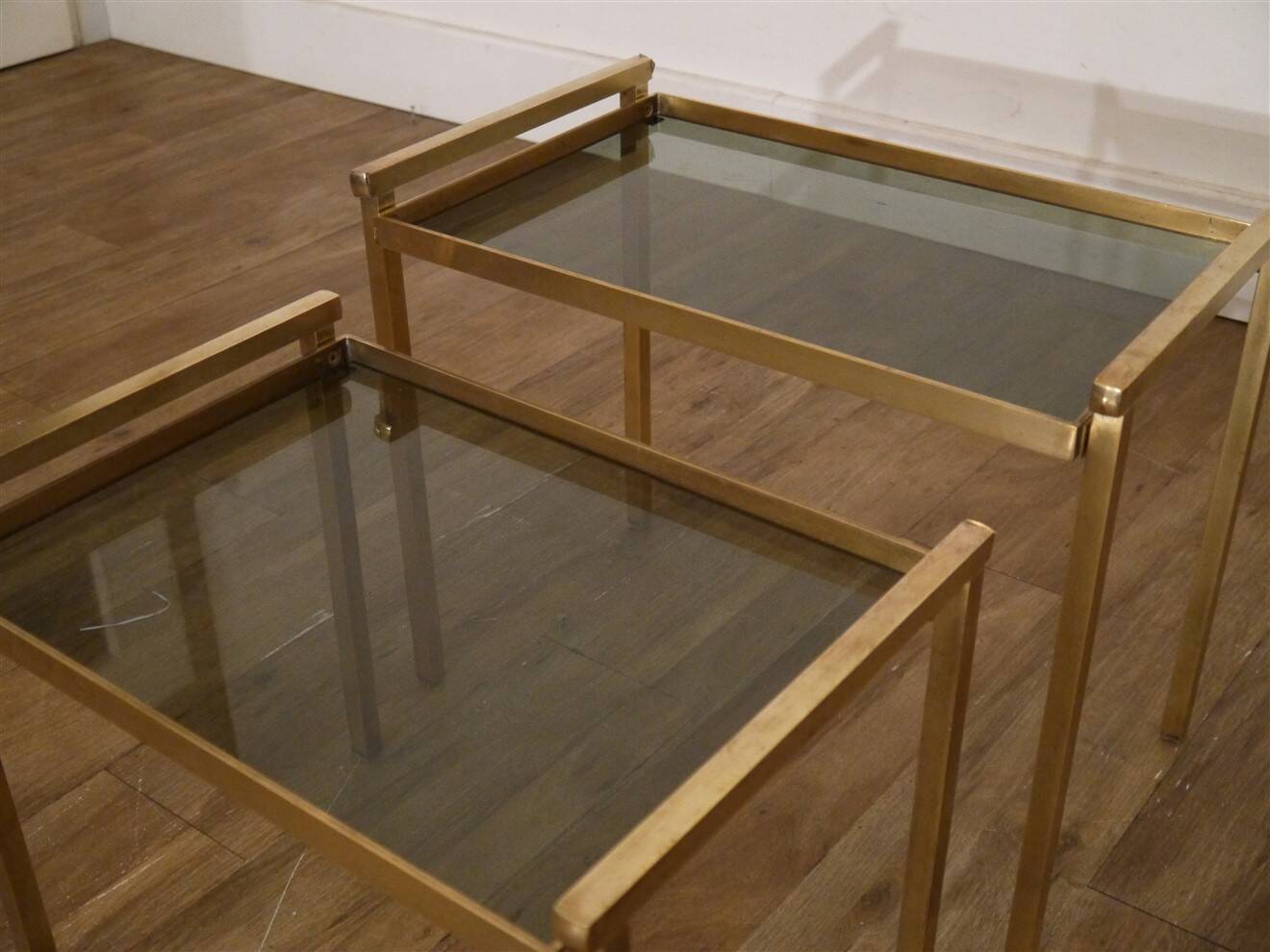 Italian nesting tables in brass and glass, 1970