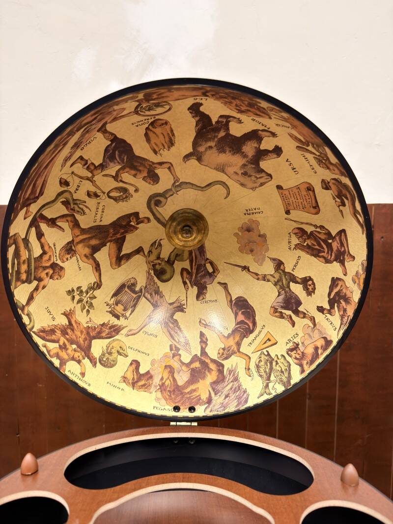 Table Barglobe Zoffoli classique italien