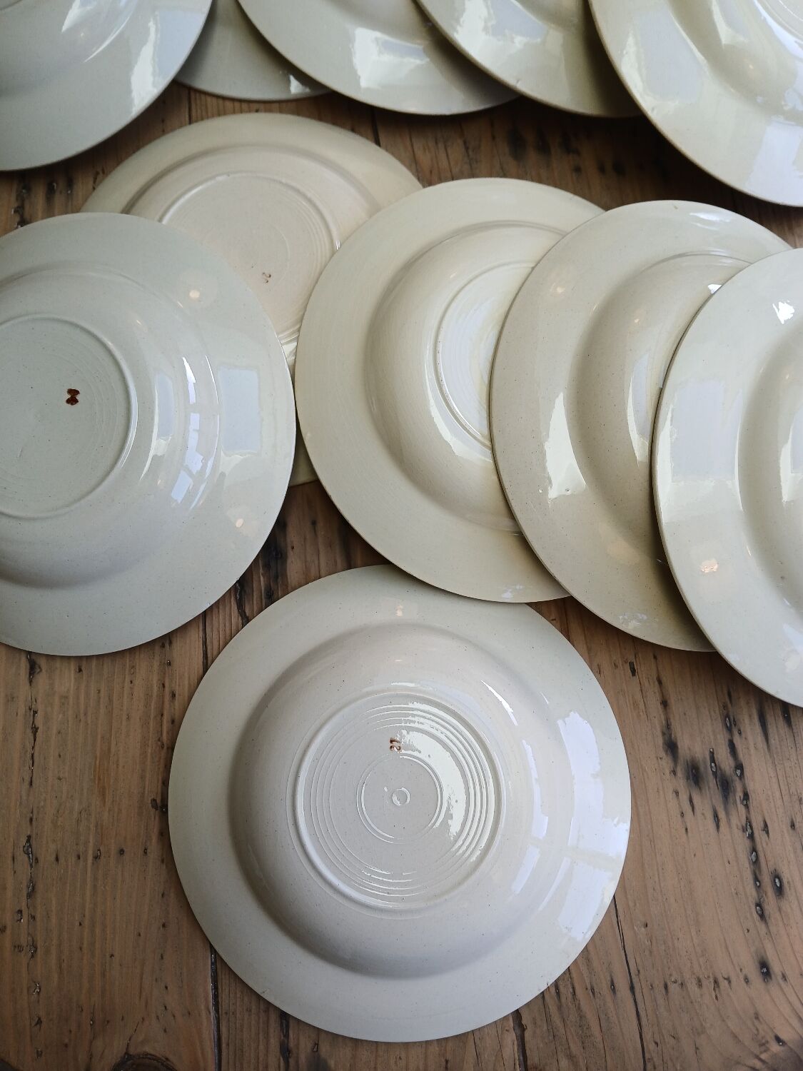 Lot de 12 assiettes creuses vintage motif bordeaux caramel