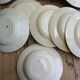 Lot de 12 assiettes creuses vintage motif bordeaux caramel