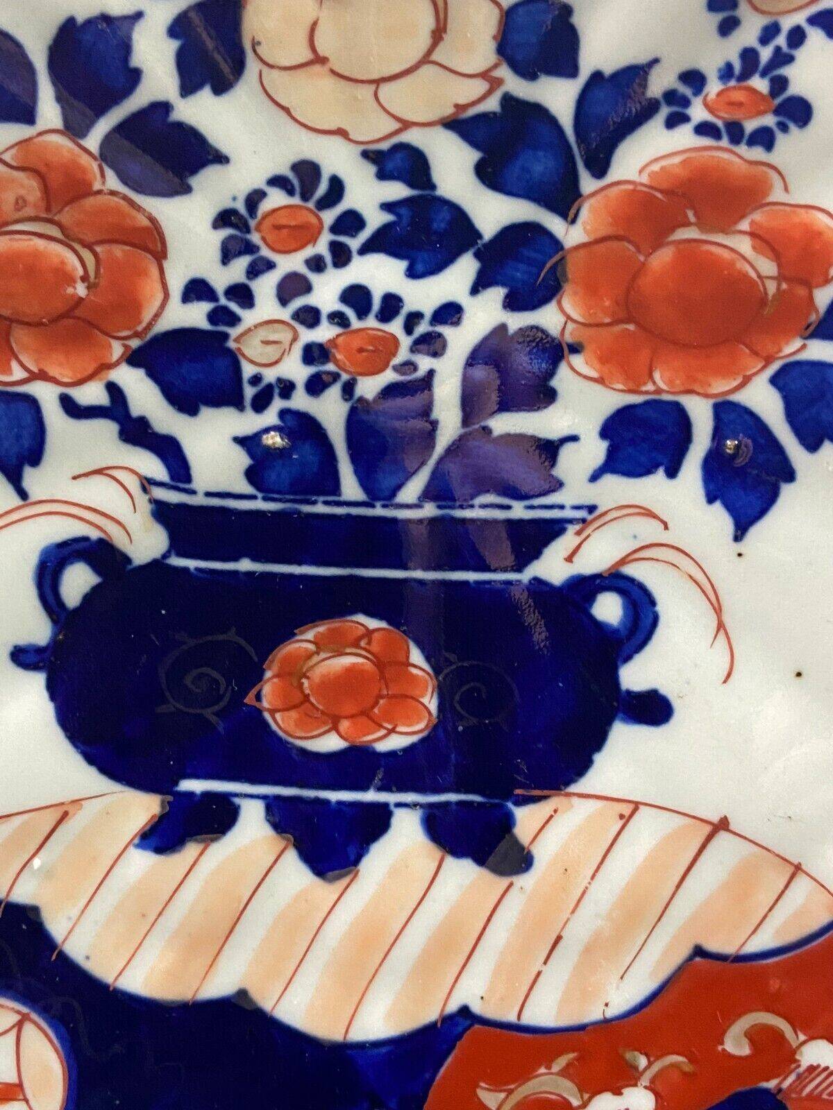 Large 19th century Imari Japan dish