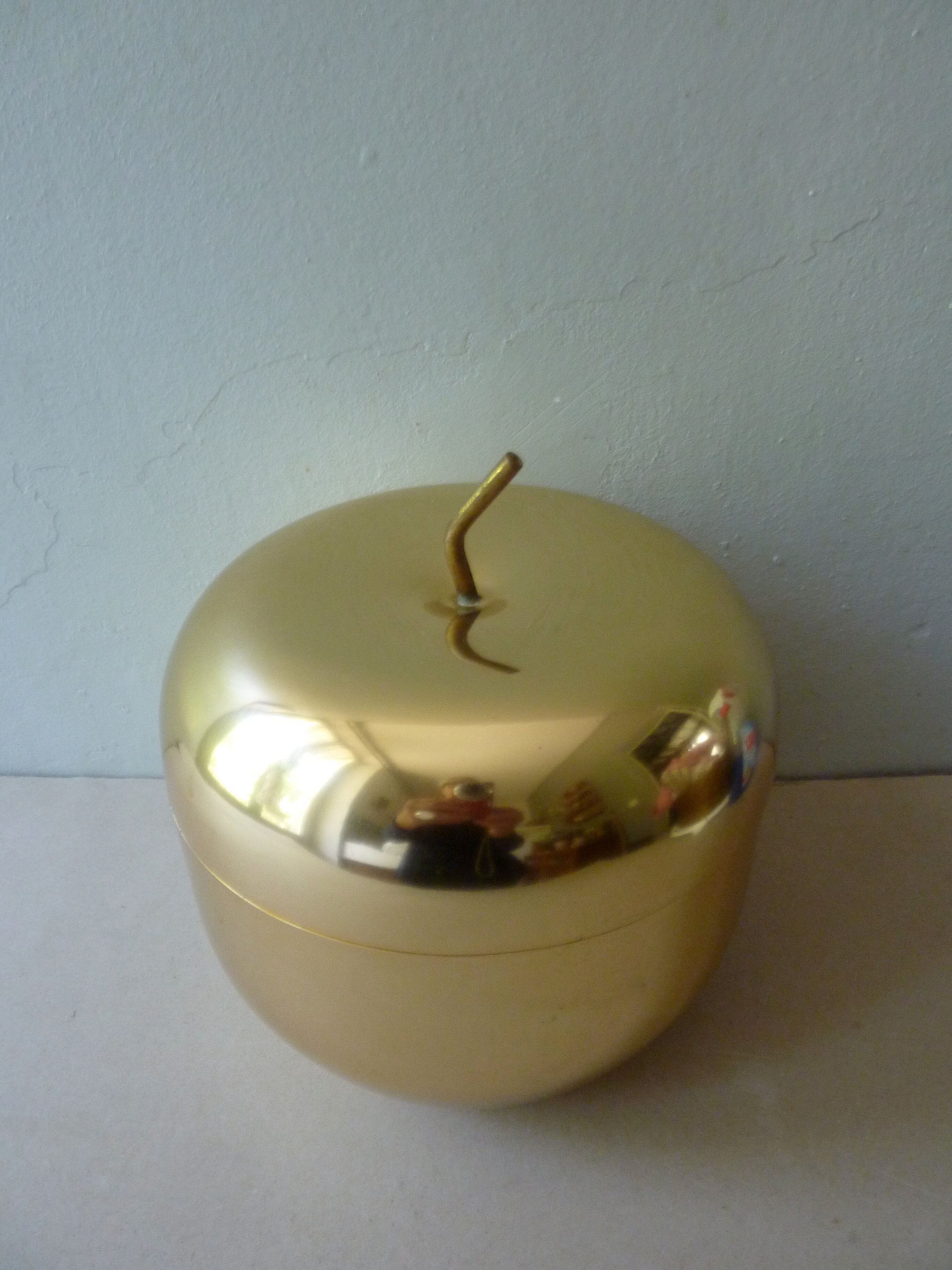 Apple ice bucket Italy 70s