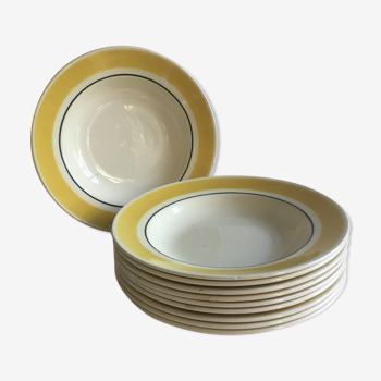 Soup plates in Gien, creation Primefleur pattern Caroline