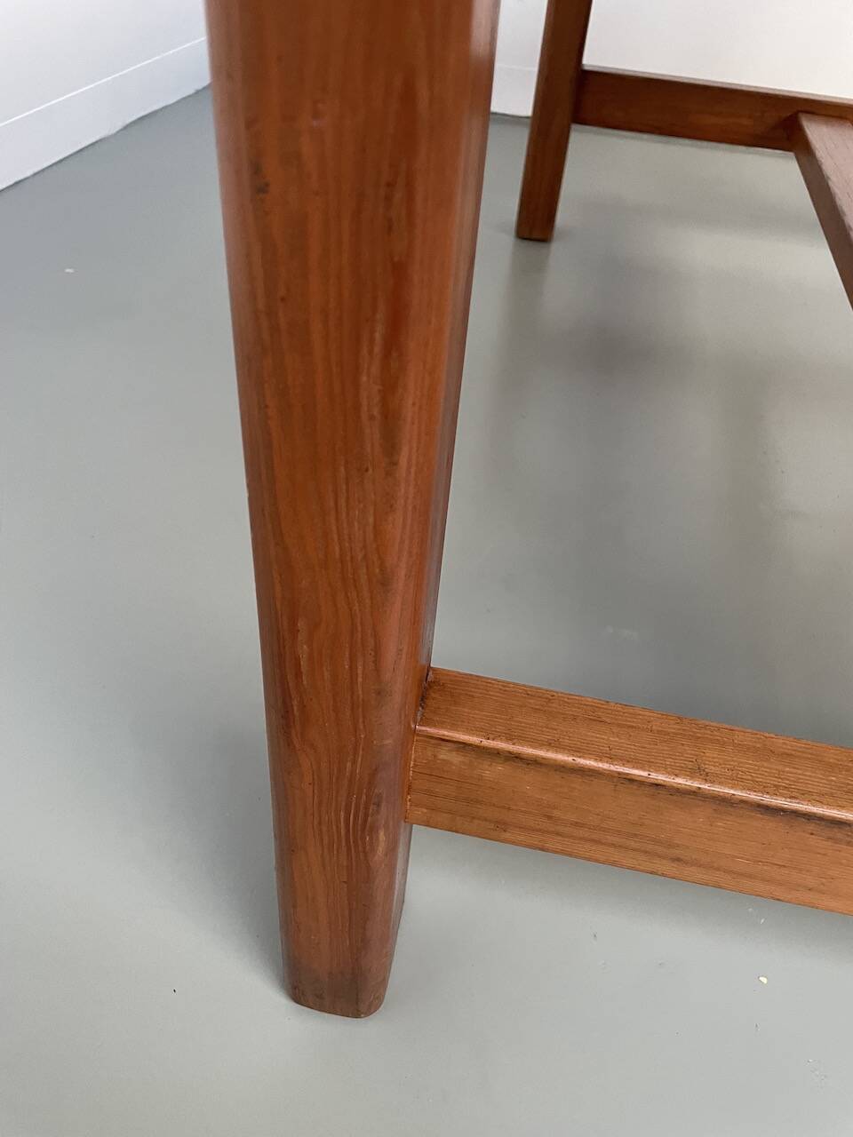 Set of table and 4 chairs, 60s mountain furniture
