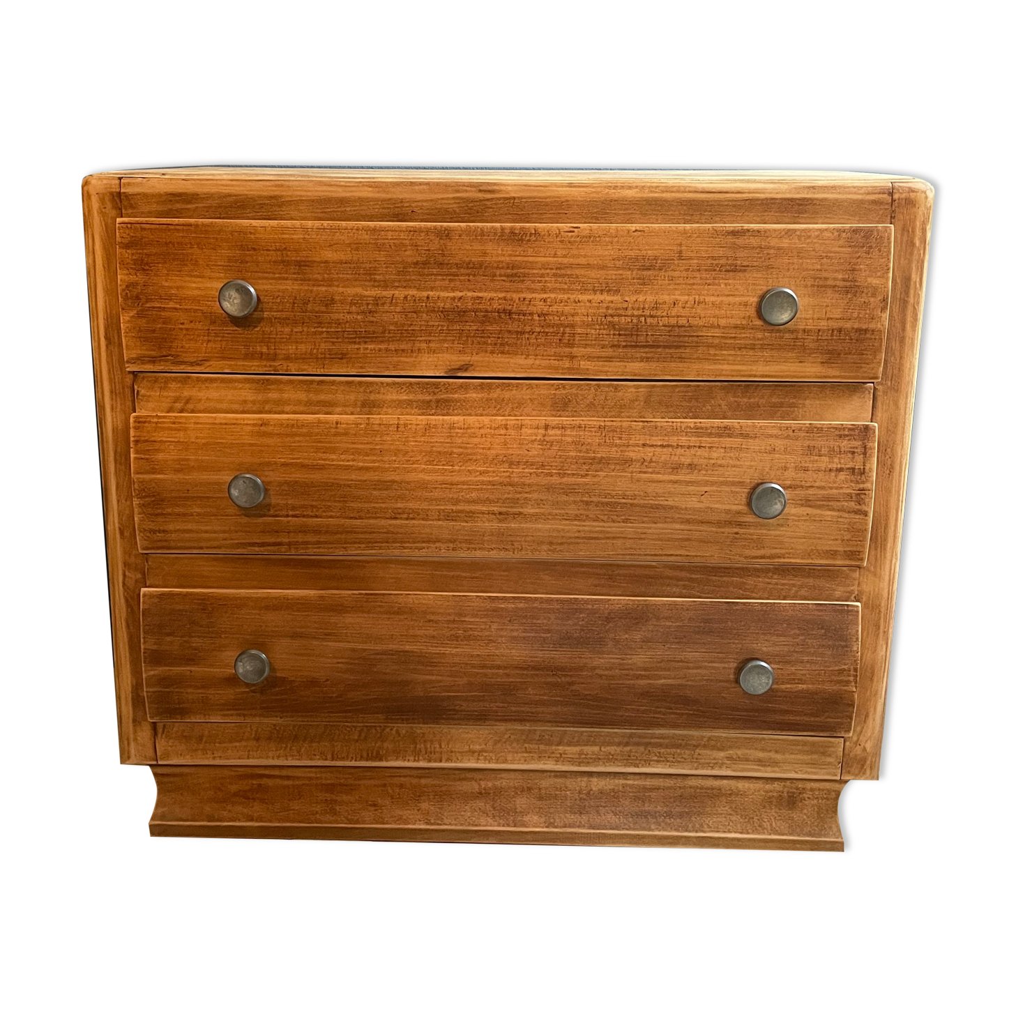 Commode en bois brut