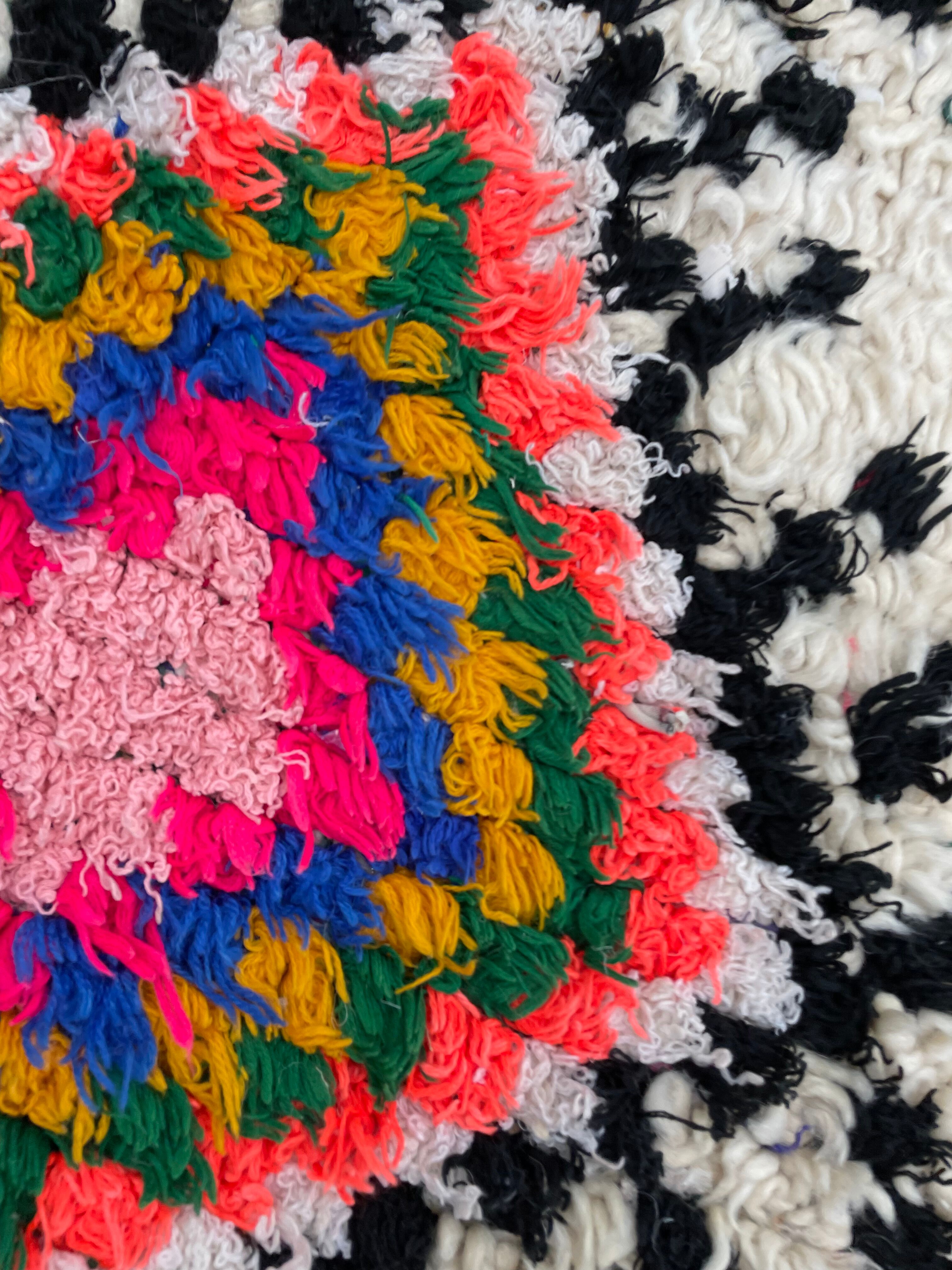 Berber carpet Azilal 175x190 cm