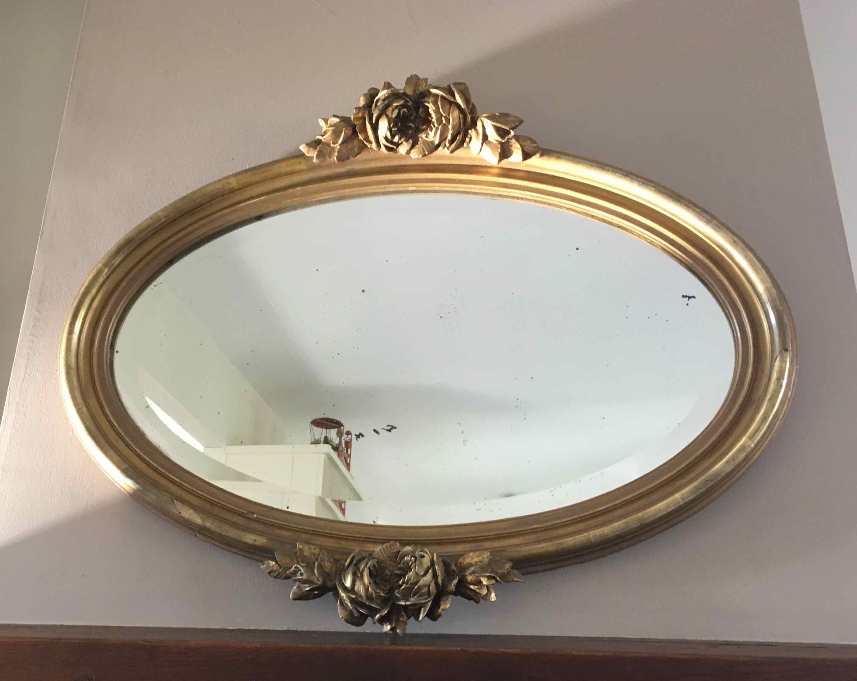 Oval mirror 30s gilded wood 80x62cm