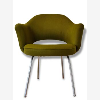 Conference Saarinen Chair, green forest, 1970