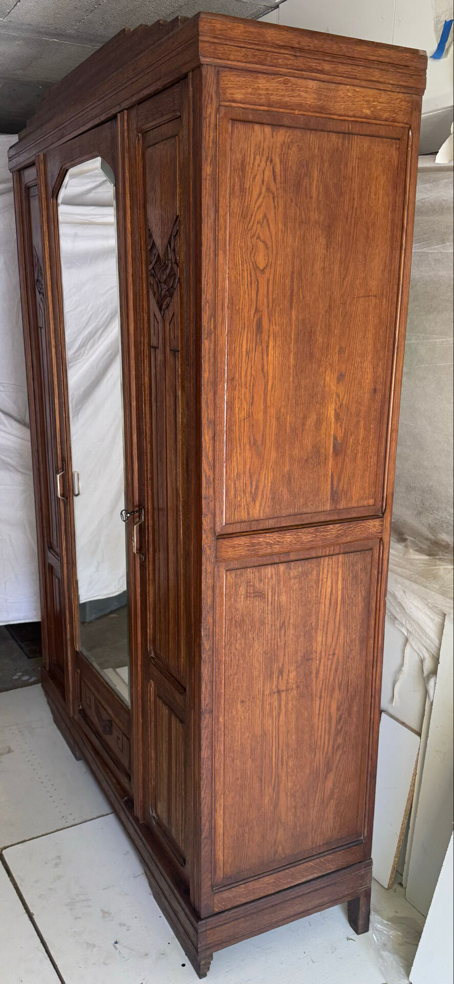 Armoires parisienne art deco
