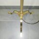 Lampadaire tripode en bronze doré et ciselé à hauteur variable