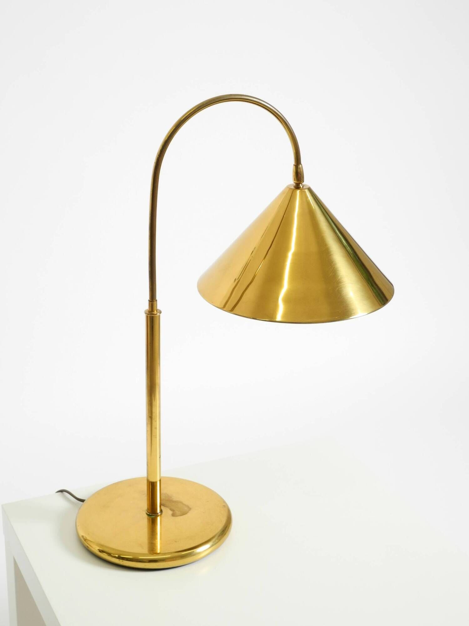 Large original brass table lamp with a conical shade, Mid-Century Modern