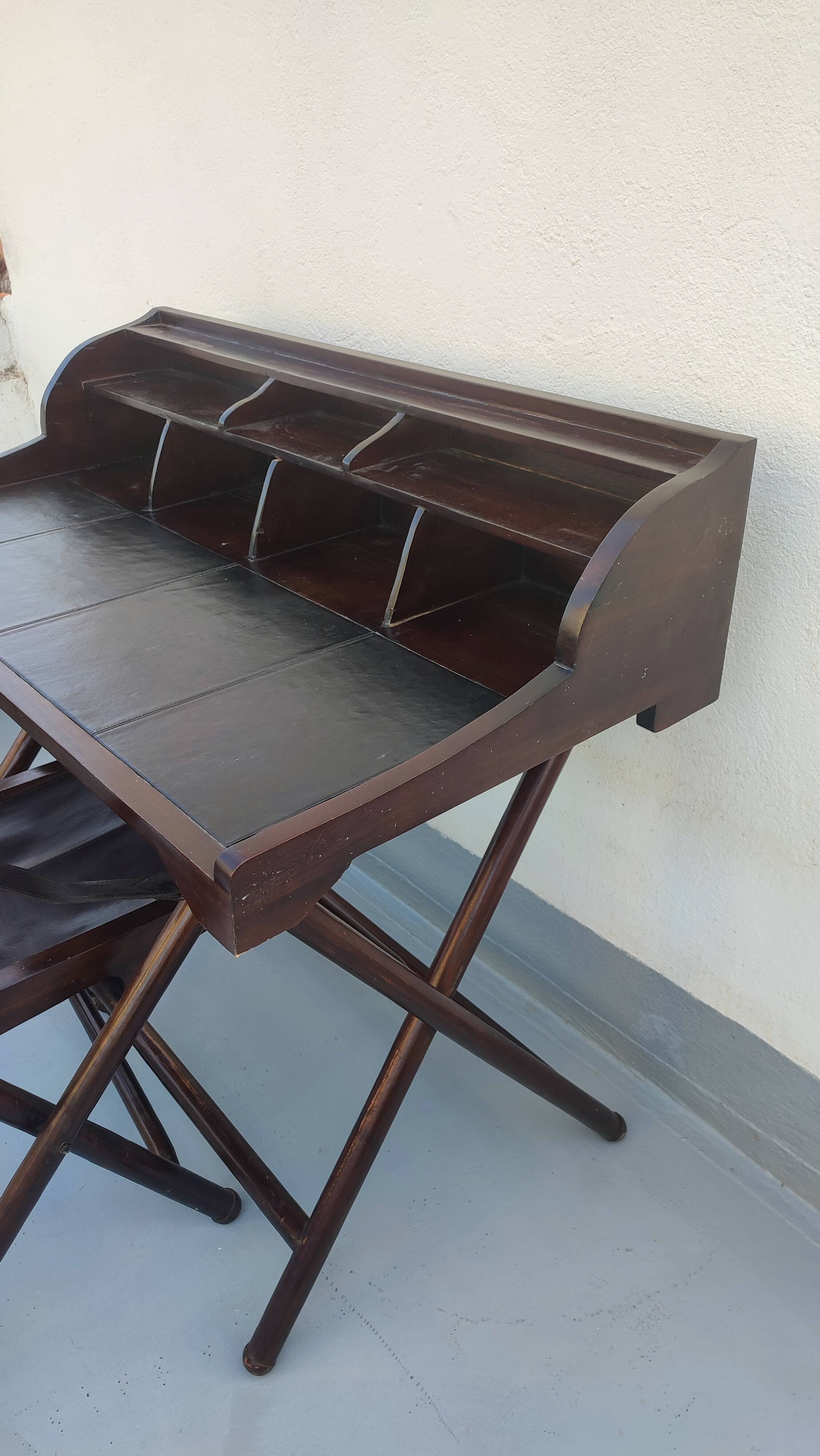 Colonial desk in wood and leather with armchair