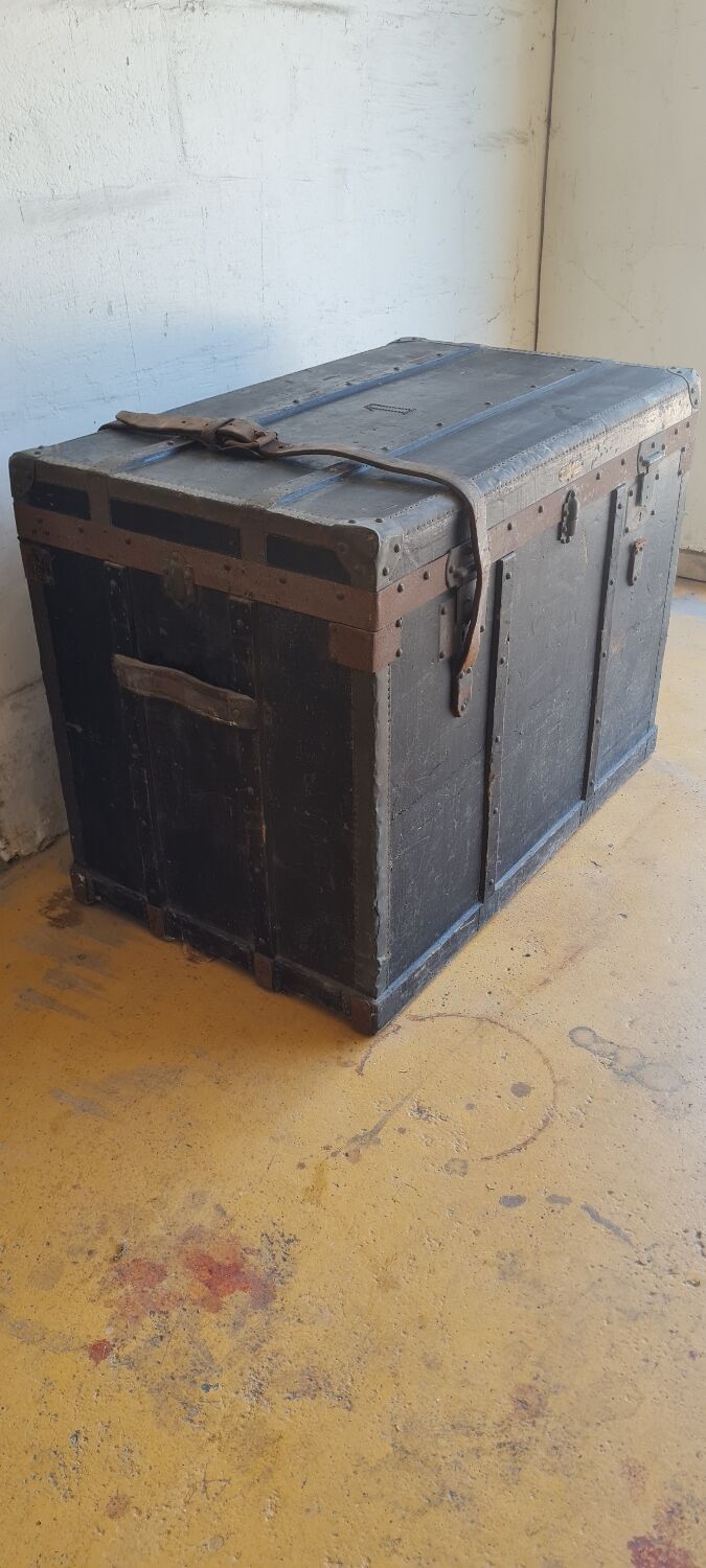 Old travel trunk