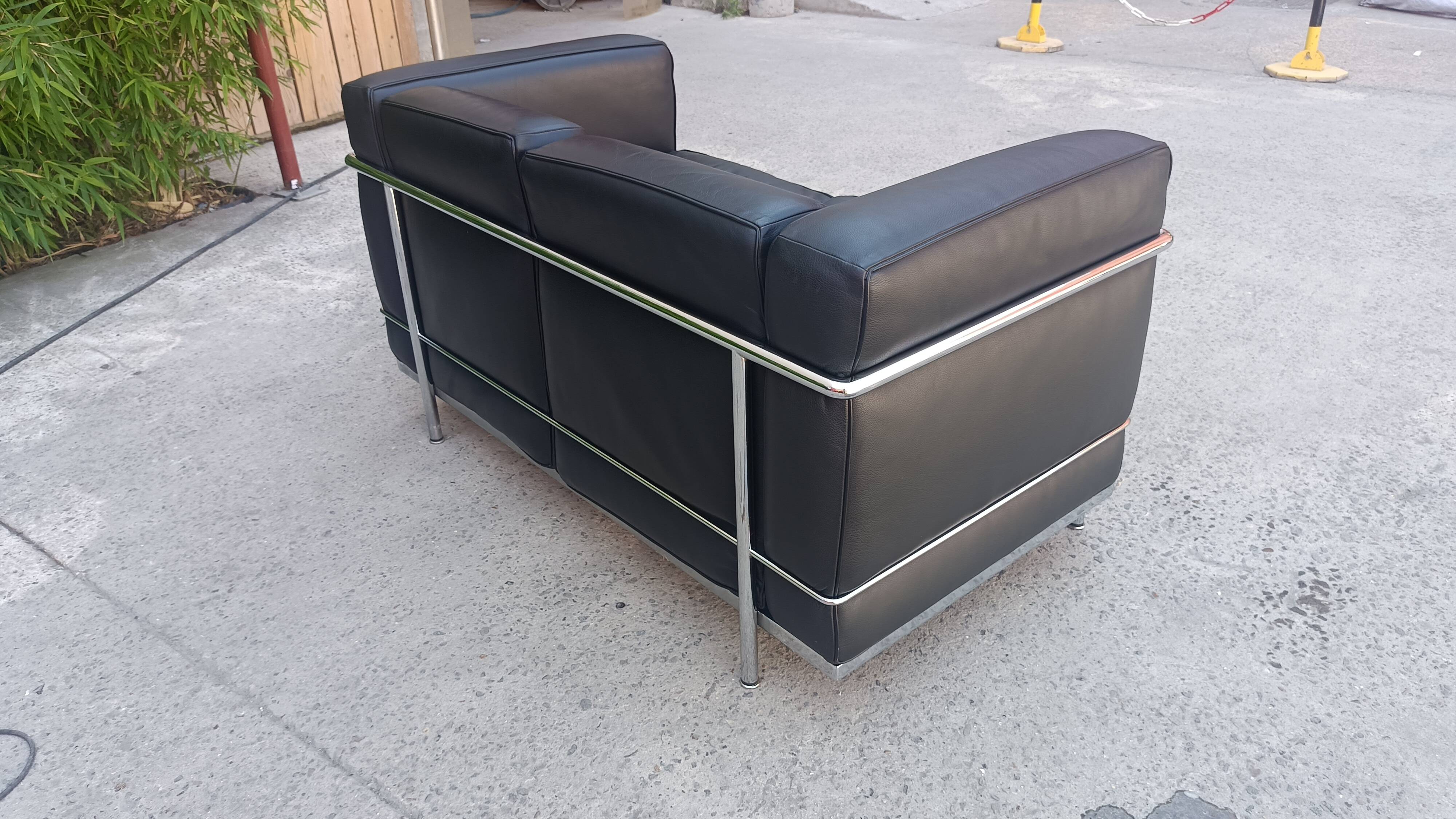 LC2 sofa by Le Corbusier for Cassina