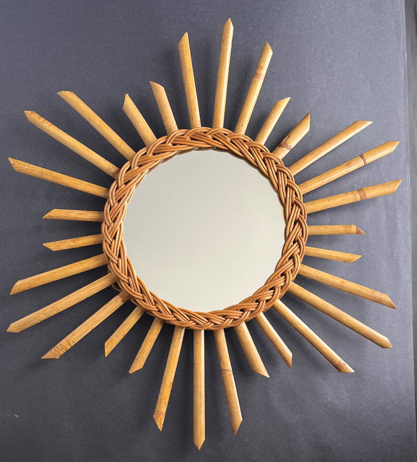 Miroir soleil en rotin