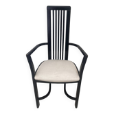 Chaise design en bois noir