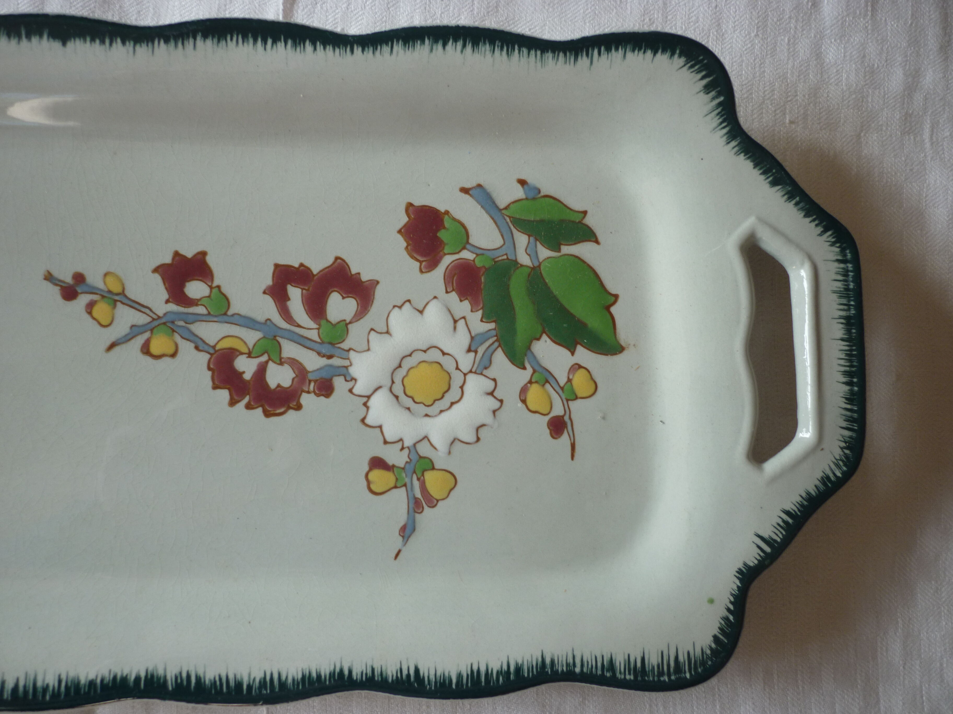 Longwy enameled cake dish