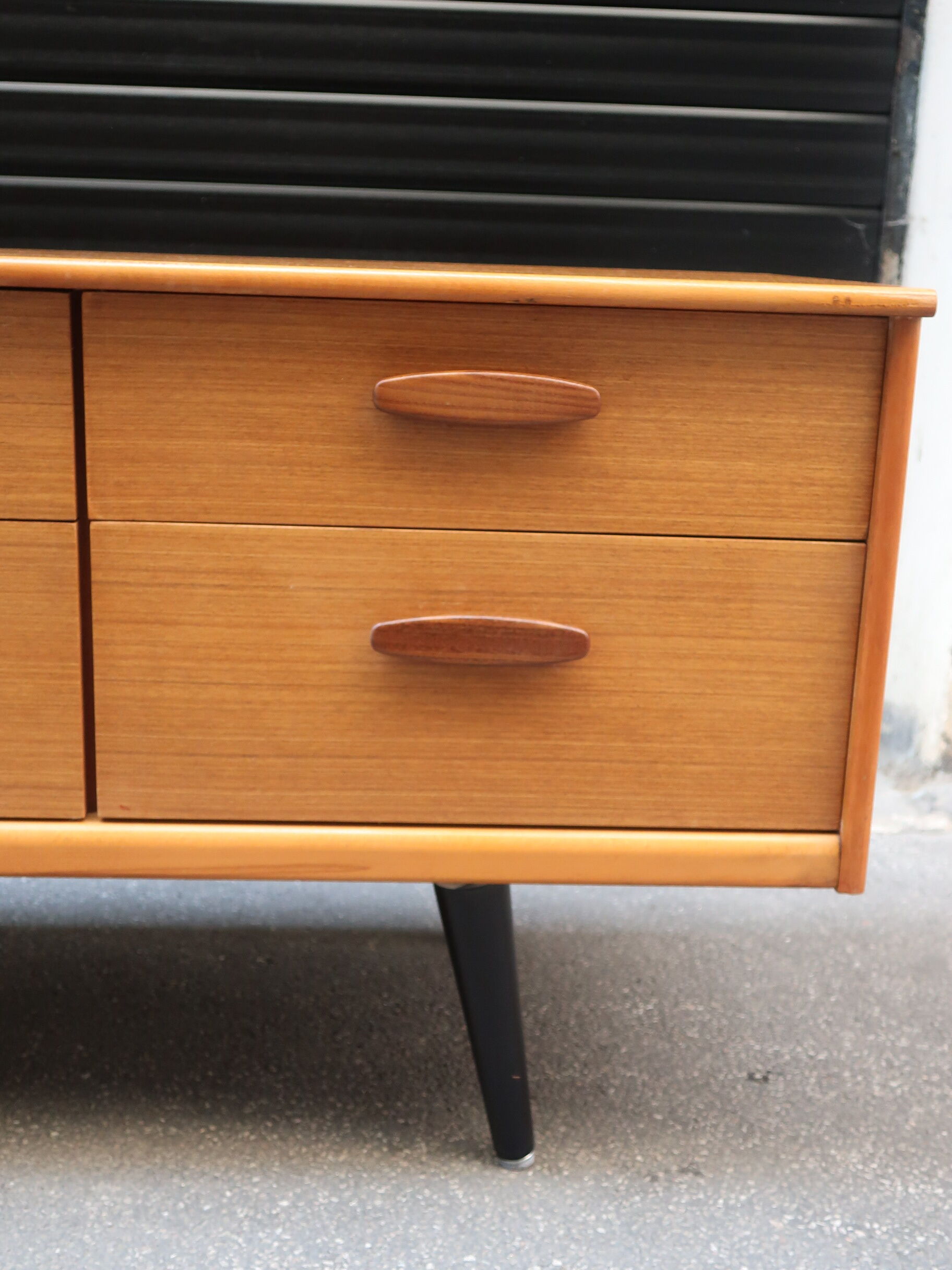 60s teak line in compass feet