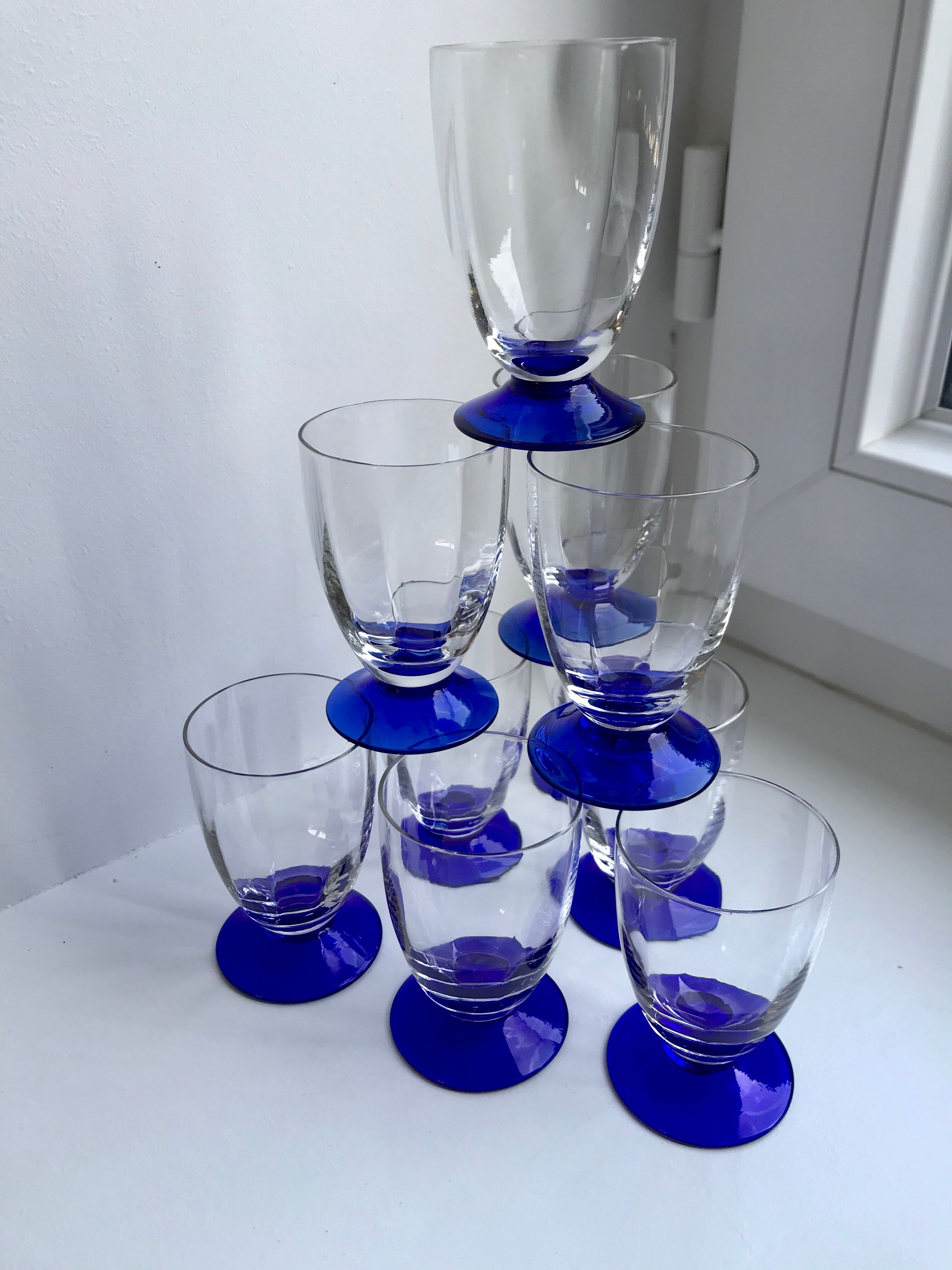 Set of 10 medium format blue foot glasses 60s-70s