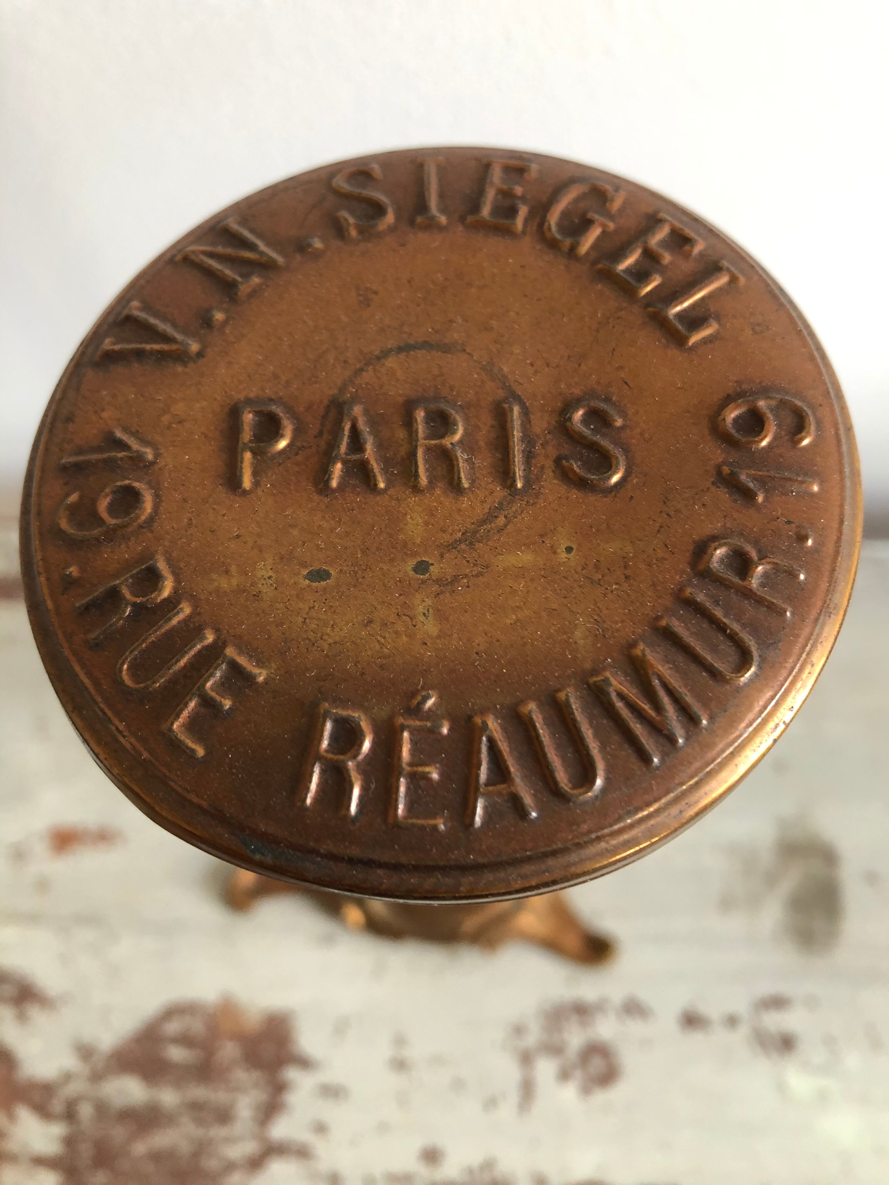 V.N Siegel Paris Telesco Hat Display