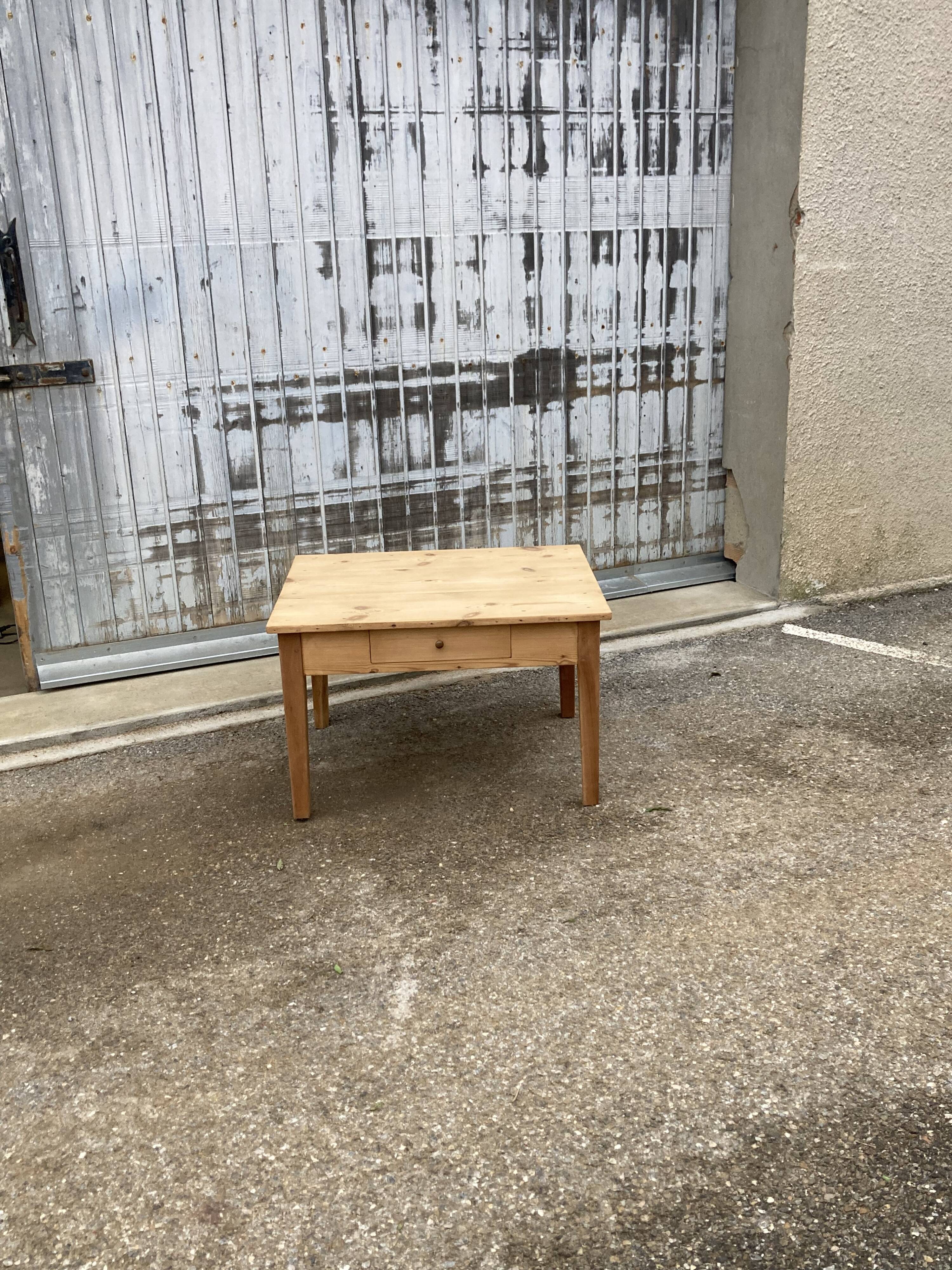 Pitchpin coffee table