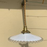 Vintage suspension in opaline glass shape pleated handkerchief Diameter 24 cm brass claw