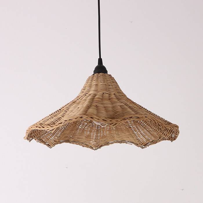 Rattan pendant light