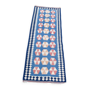 Tapis de couloir kilim,