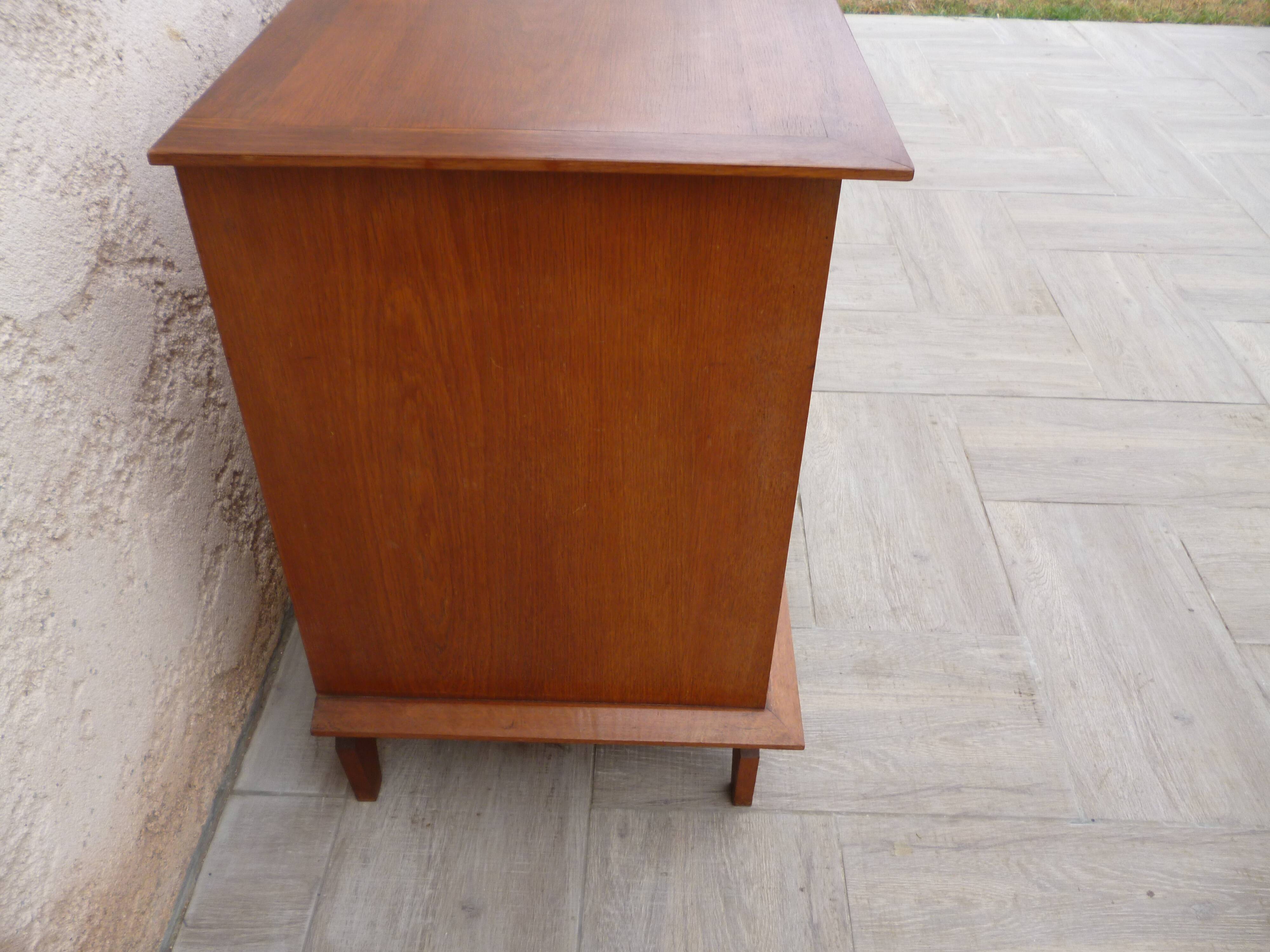 Chest of drawers massive vintage 3 drawers