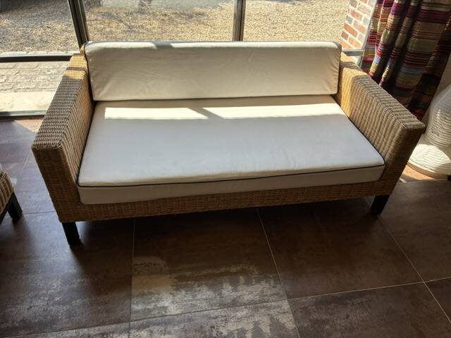 Garden furniture habitat
