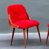 chaise années 60 en fausse fourrure et bois vernis