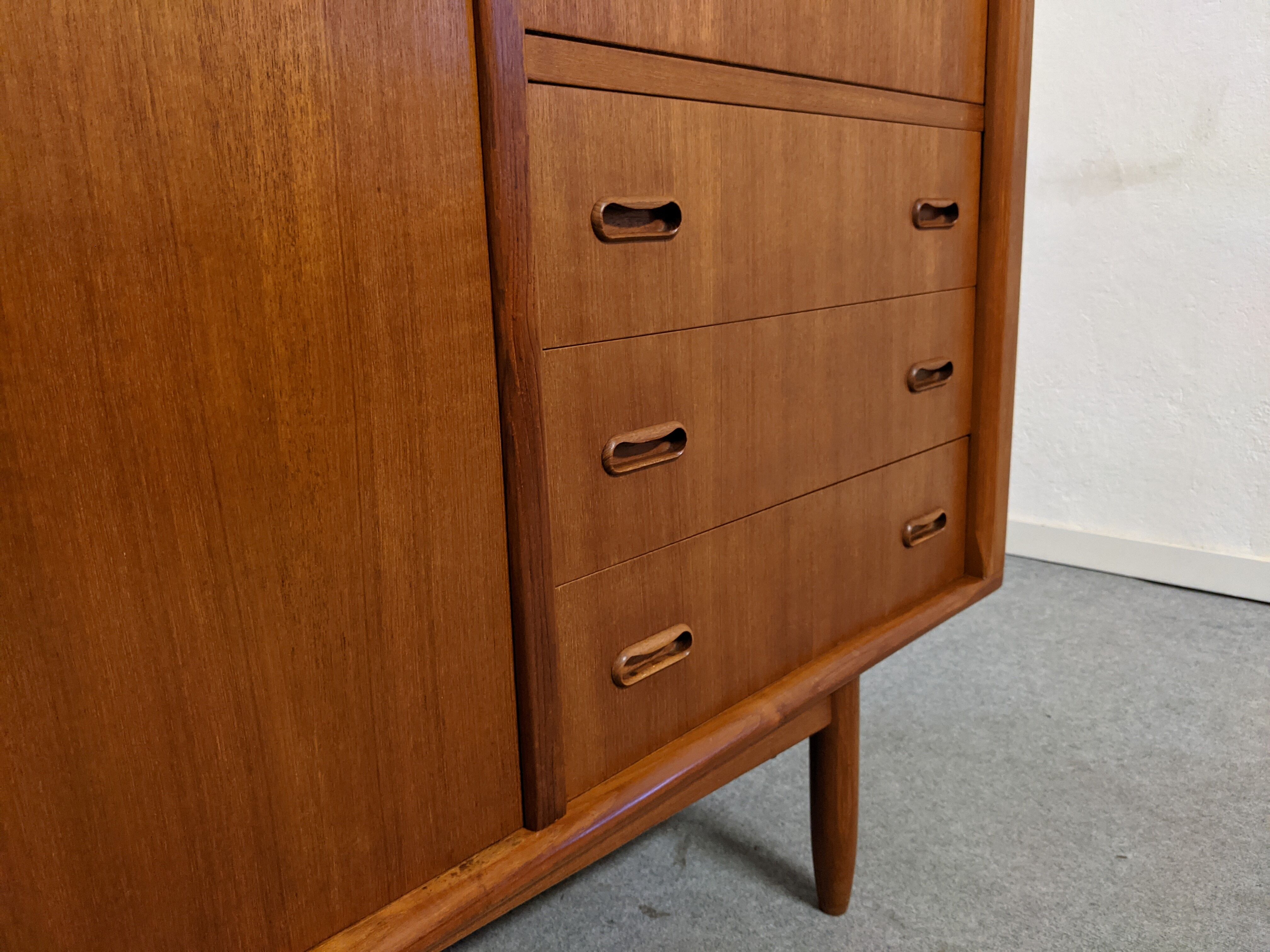 Danish teak wardrobe from the 50s/60s