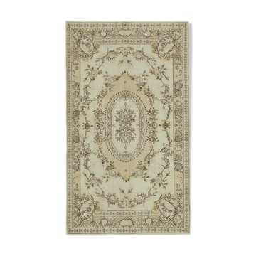 Handwoven one-of-a-kind anatolian beige carpet 160 cm x 271 cm
