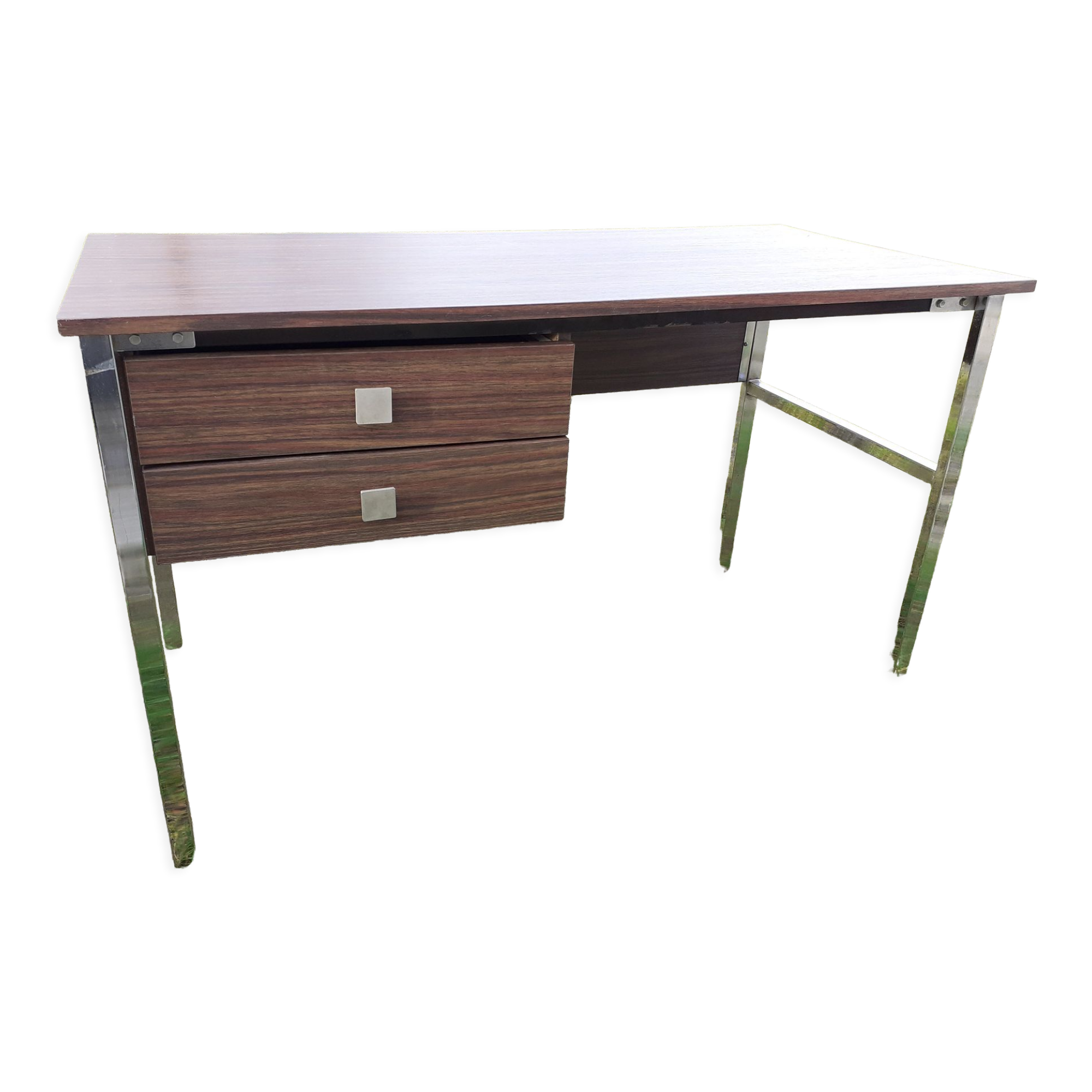 Desk model senior by Pierre Guariche for Meurop