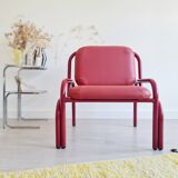 Red Italian design armchair from the 80s