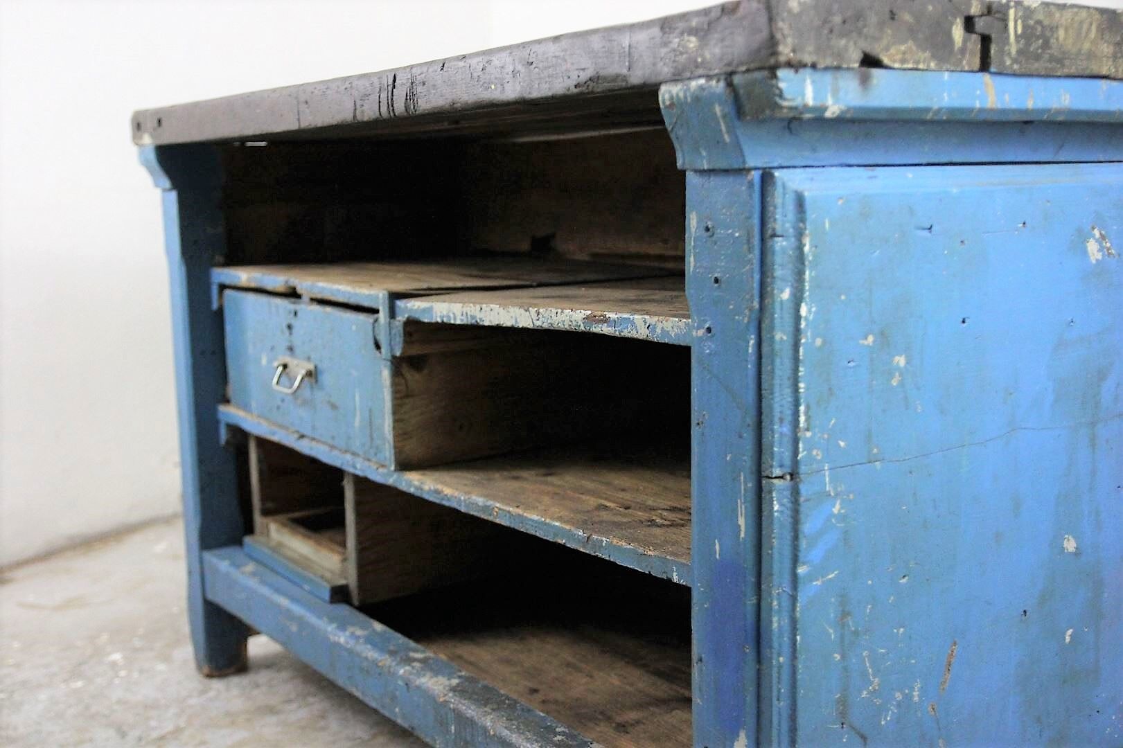 Industrial workbench in oak