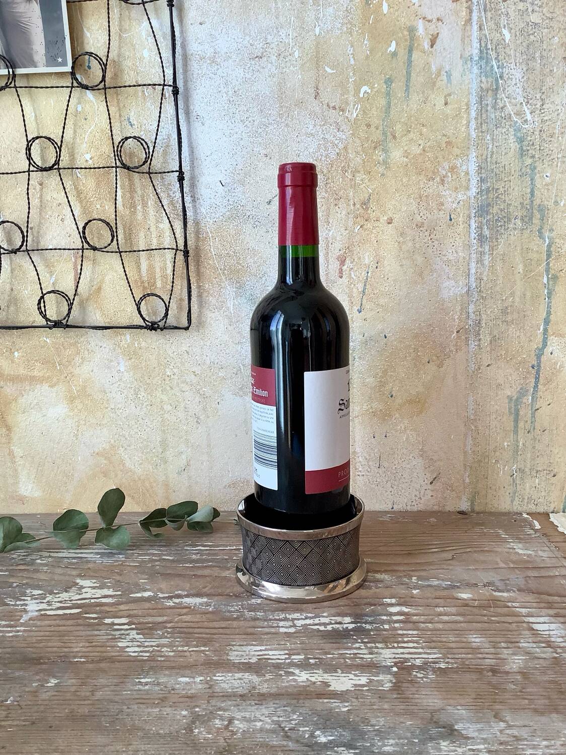Silver metal bottle coaster