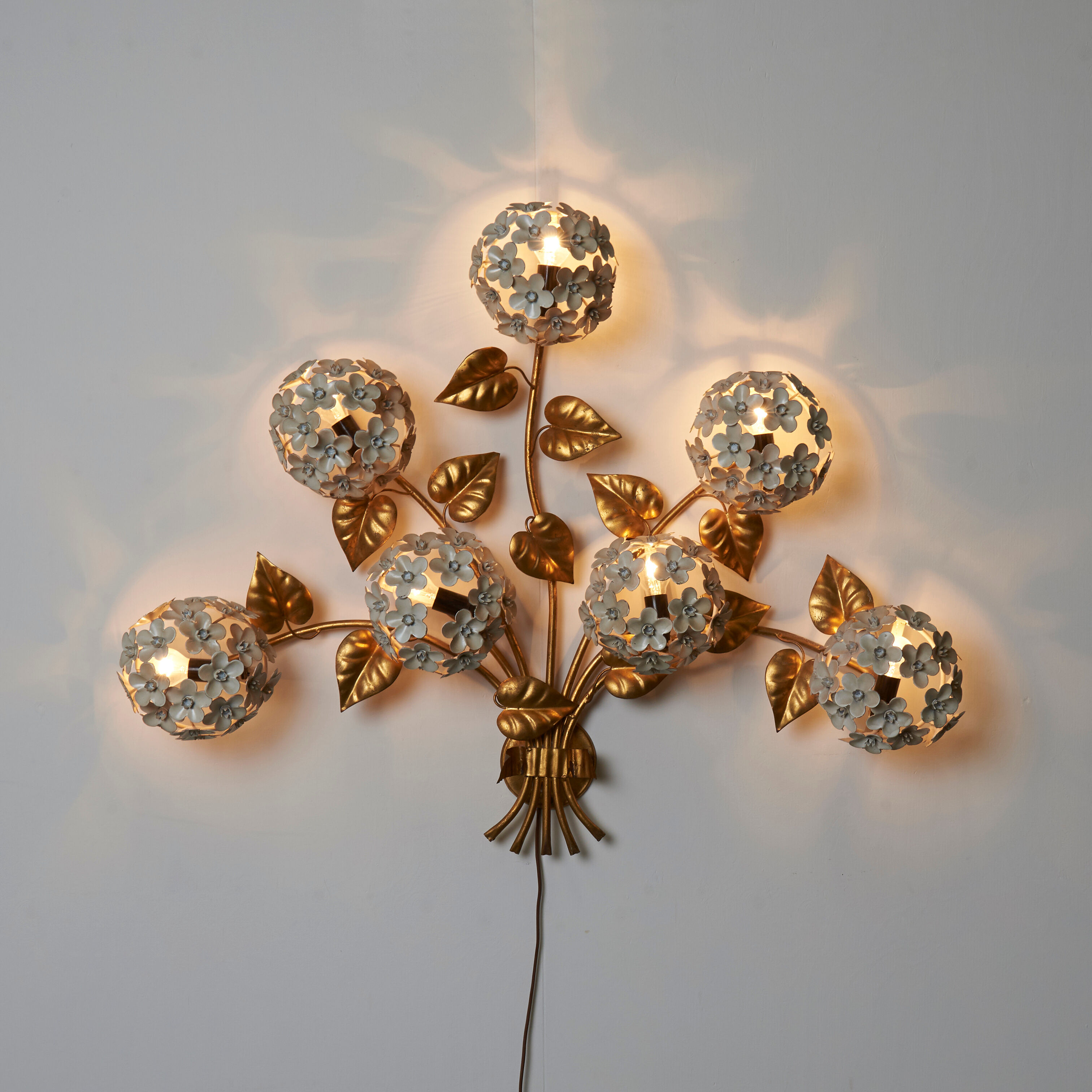Vintage hydrangea wall lamp, 1950s