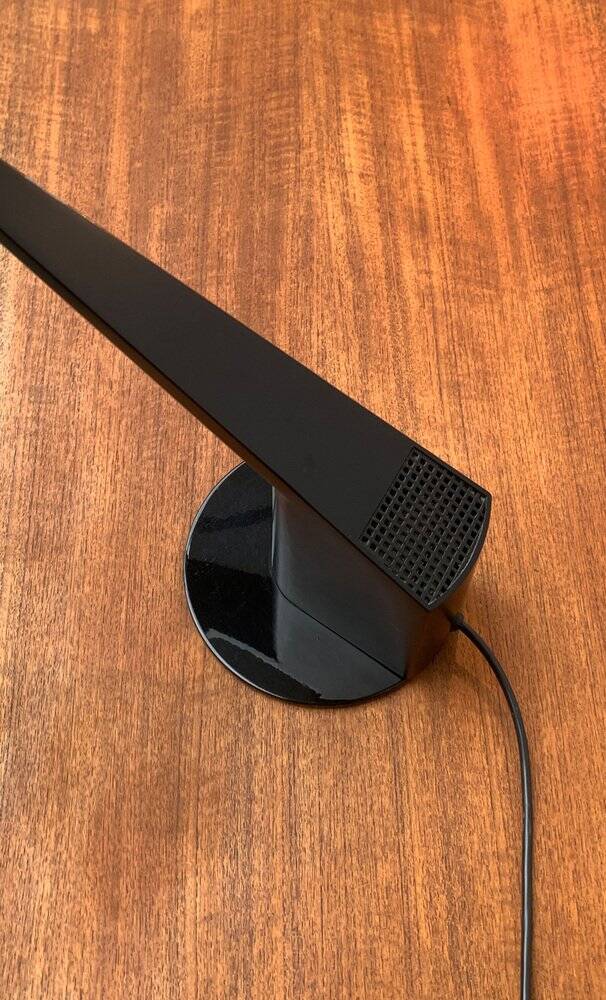 Postmodern Italian table lamp Ala by Rodolfo Bonetto for Iguzzini, 1980s