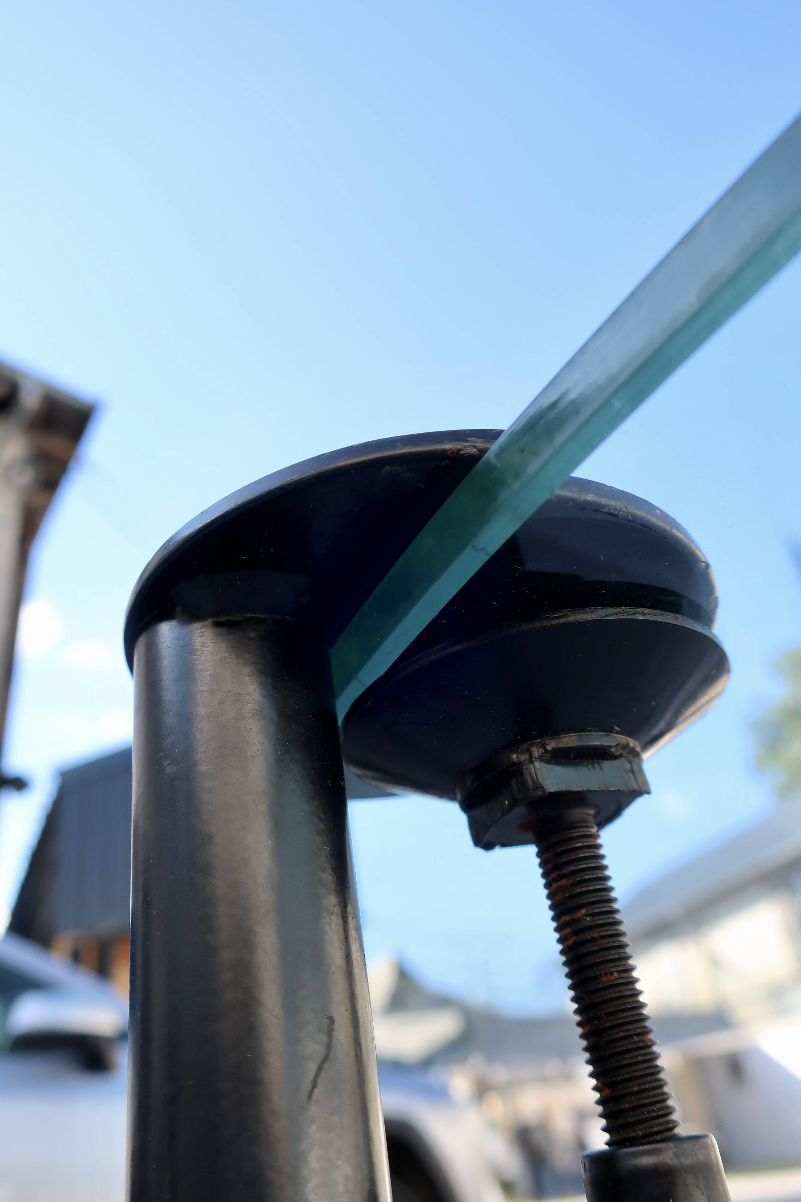 Round table "joe ship" design Philippe Starck circa 1982, 120 cm