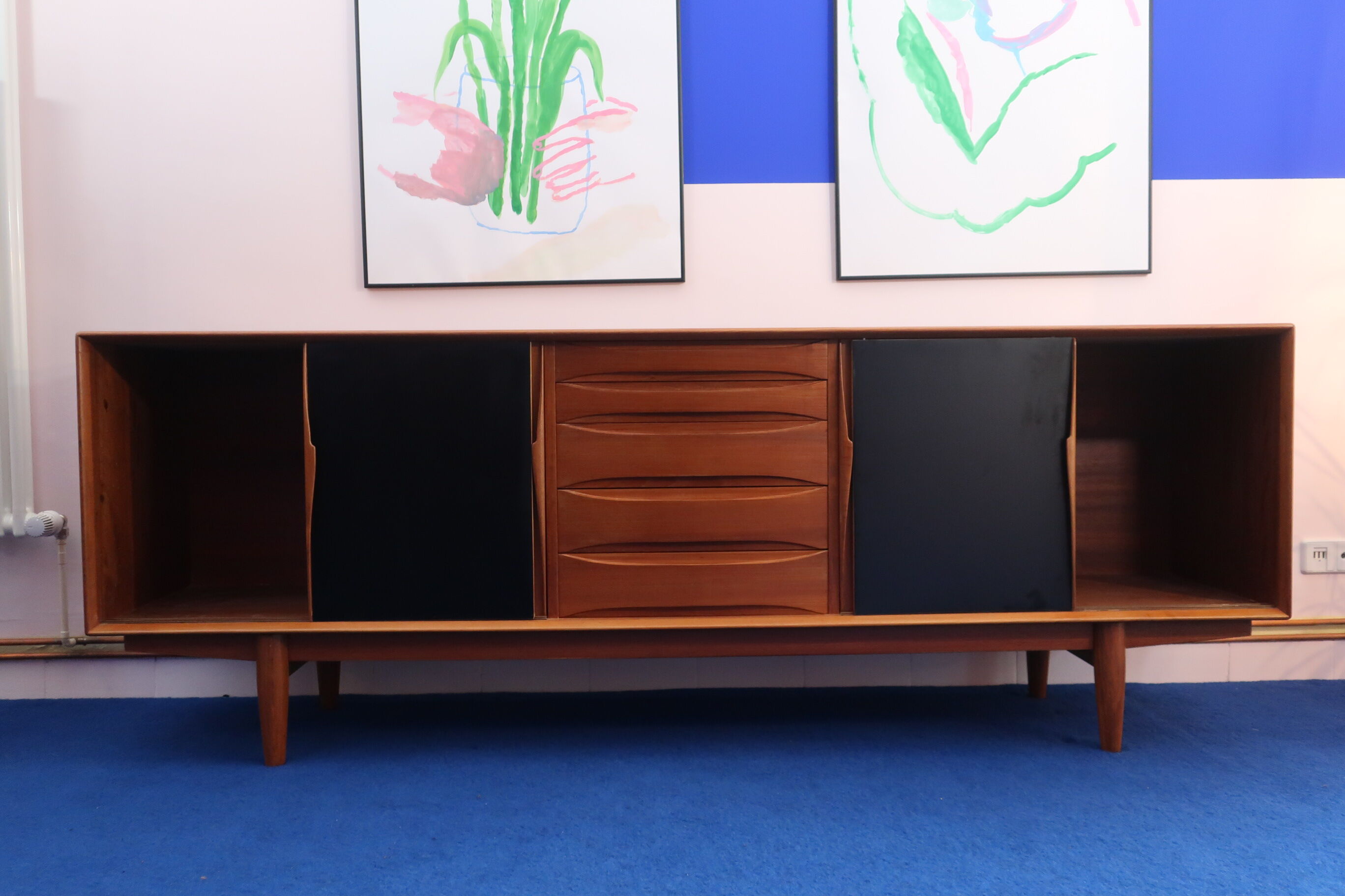 Danish row with sliding doors from the 60s