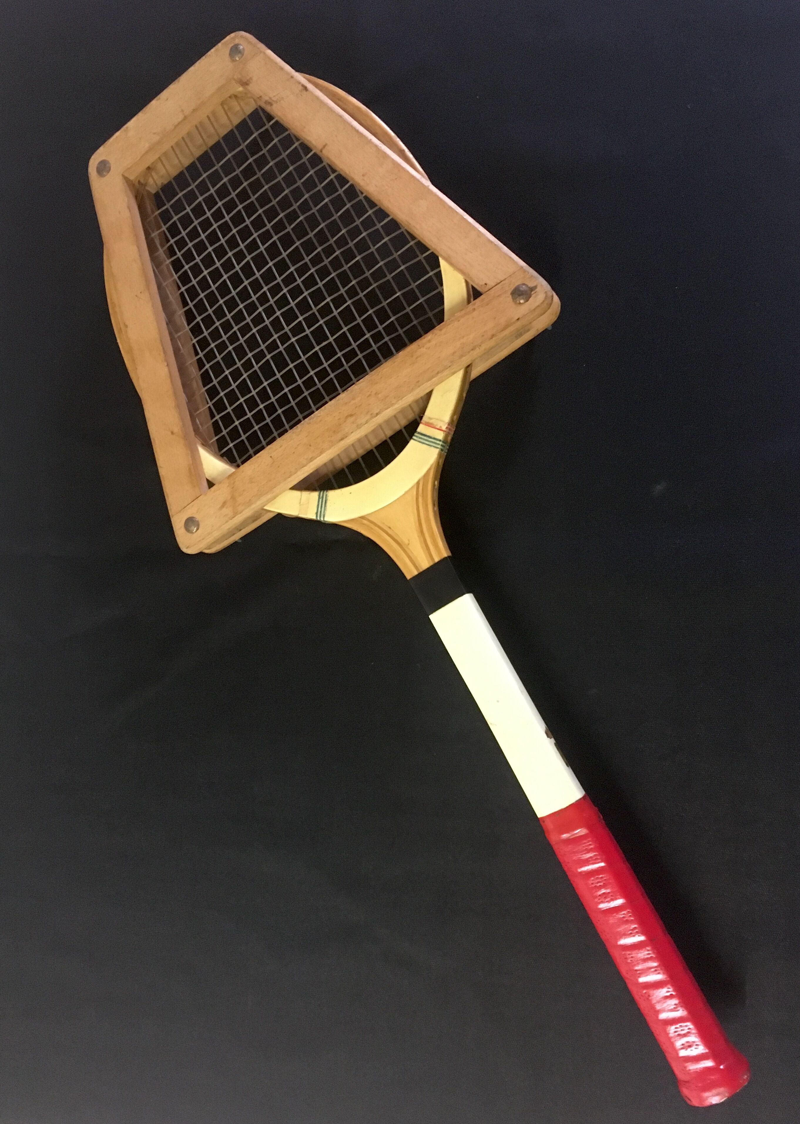 Wooden tennis racket - 70s