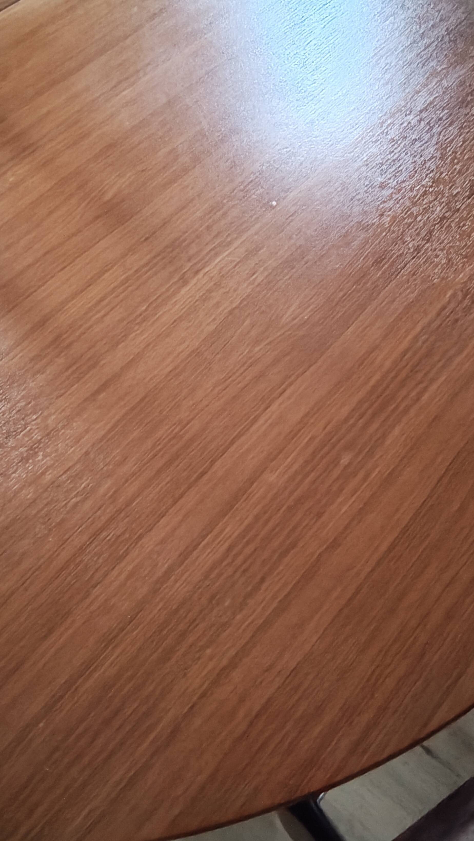 Table scandinave en teck ovale rallonges intégrées, années 60 comme neuve