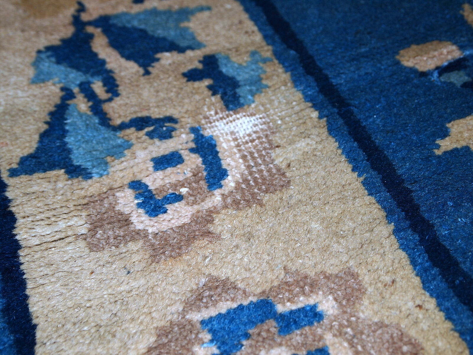 Former carpet Chinese Peking is 61cm x 112cm 1900 hand - 1C43